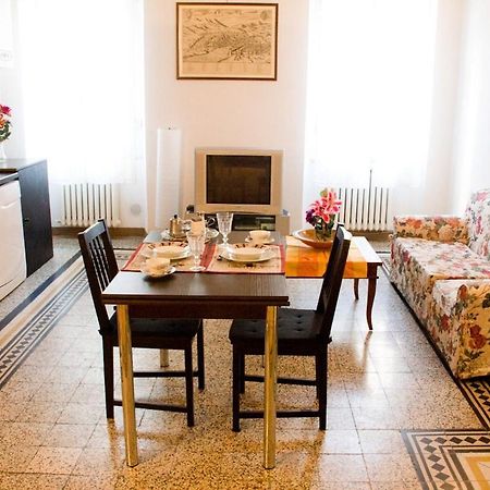 A Due Passi Dal Duomo Apartment Florence Ngoại thất bức ảnh