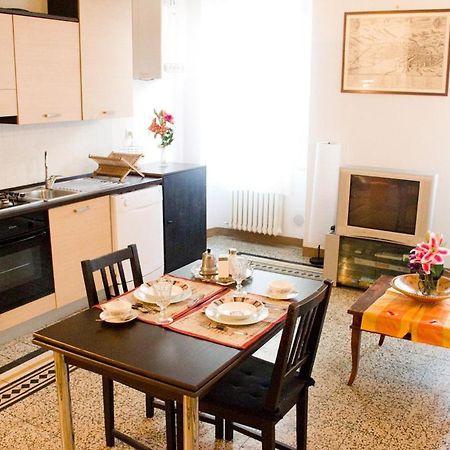 A Due Passi Dal Duomo Apartment Florence Ngoại thất bức ảnh